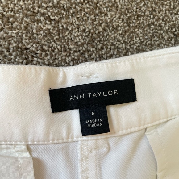 Excellent condition White and Taylor shorts size 8 - Picture 2 of 3